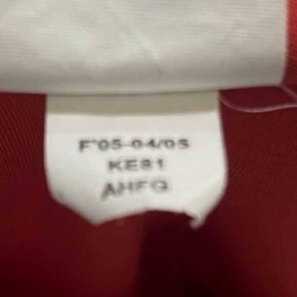 VTG Tampa Bay Buccaneers NFL Red Pullover Shirt Men’s M Long Sleeve 2005 - Picture 11 of 11